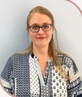 Dr Jeannine Grunewald